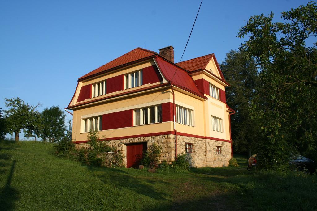 Familiehuis Fuchs Horni Branna Rum bild